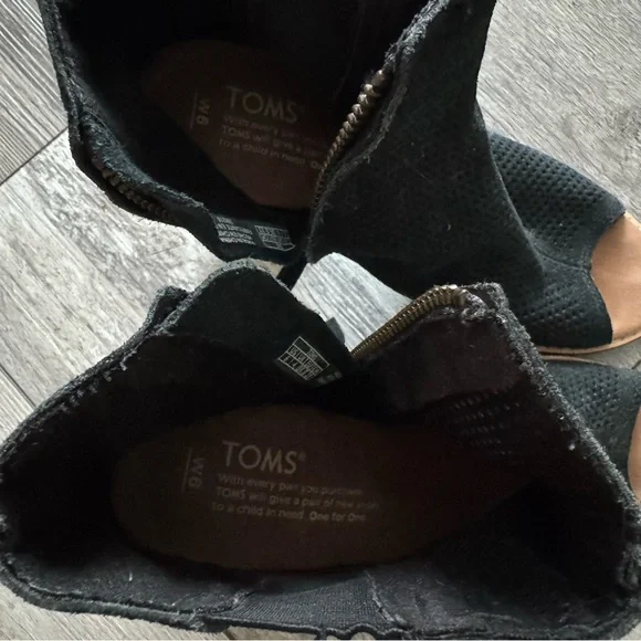 tom’s black ankle boots peep toe 6 - Picture 6 of 7